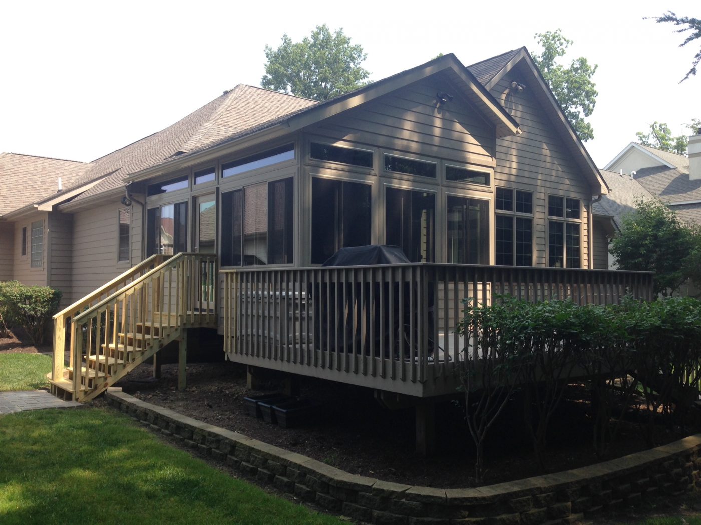 Clay Eco Green Knee Wall