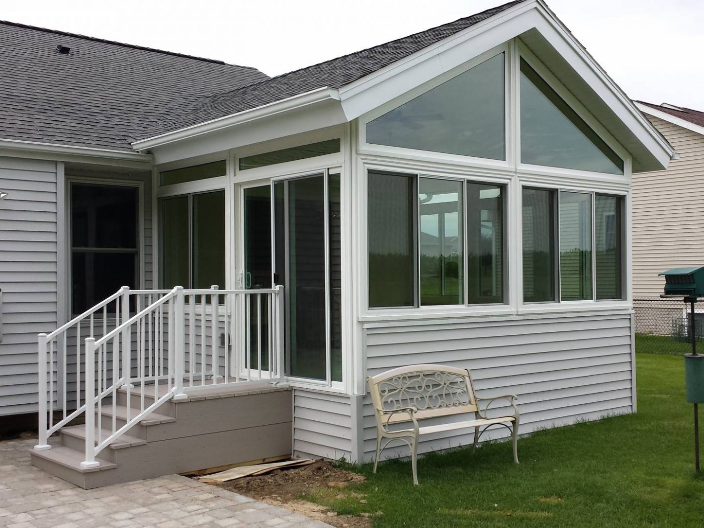 White Eco Green Knee Wall Transitions (5)