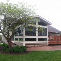 White Glass Knee Wall Transitions