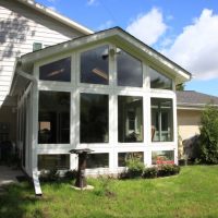 White Glass Knee Wall Transitions (6)