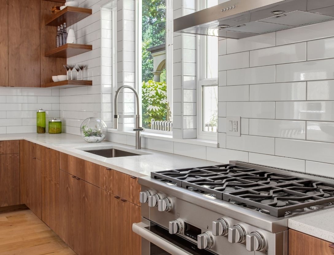 How to Make an Old Kitchen Look New 7 Ideas Small Kitchen Updates