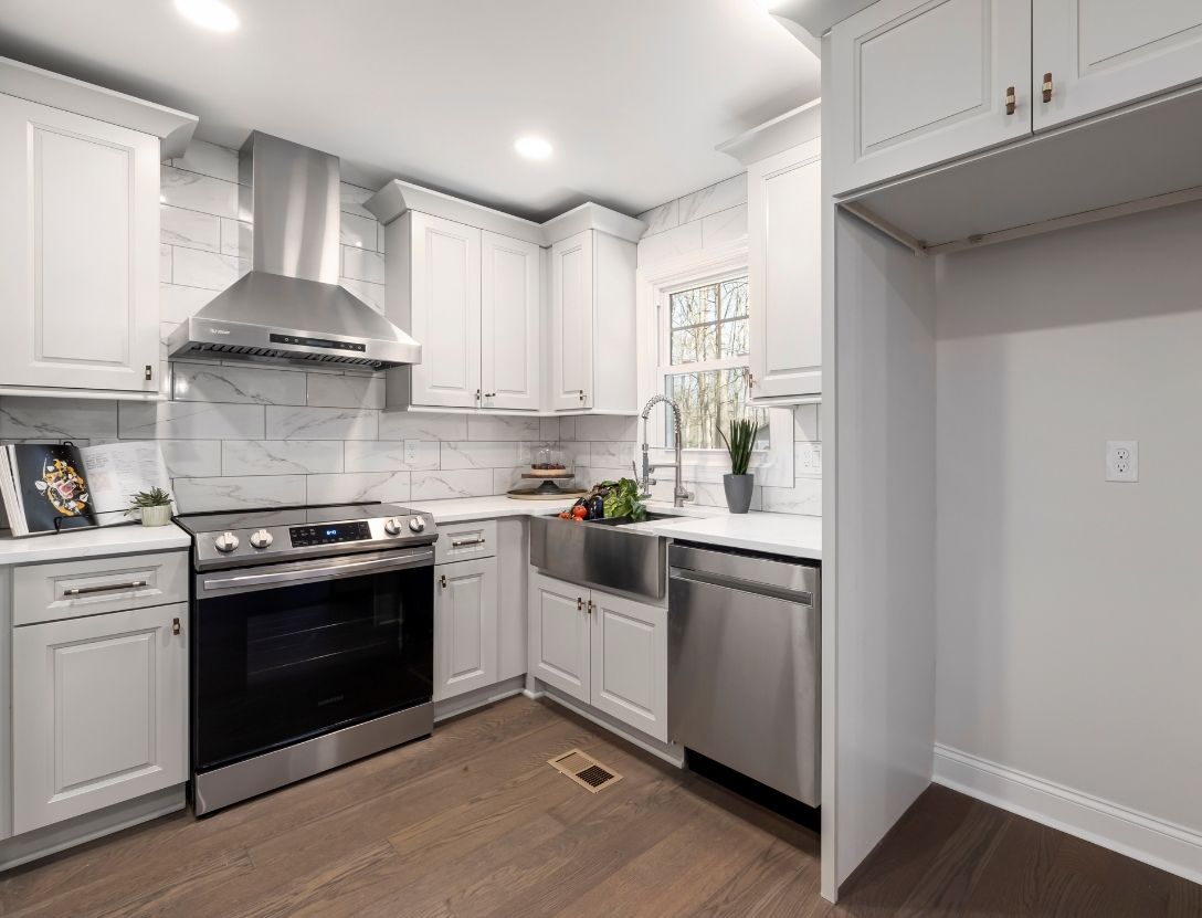 White kitchen cabinets updated