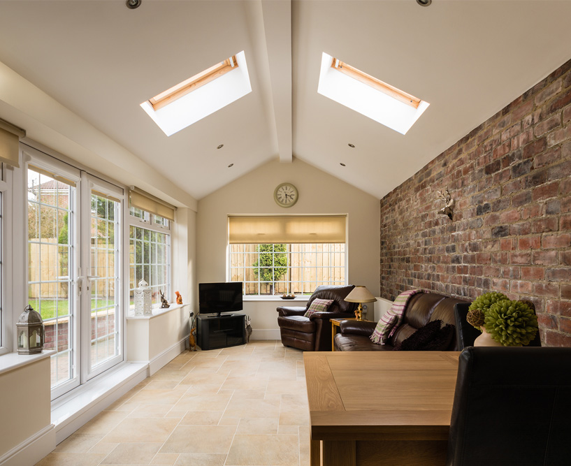 Sunroom with skylights in ceiling 