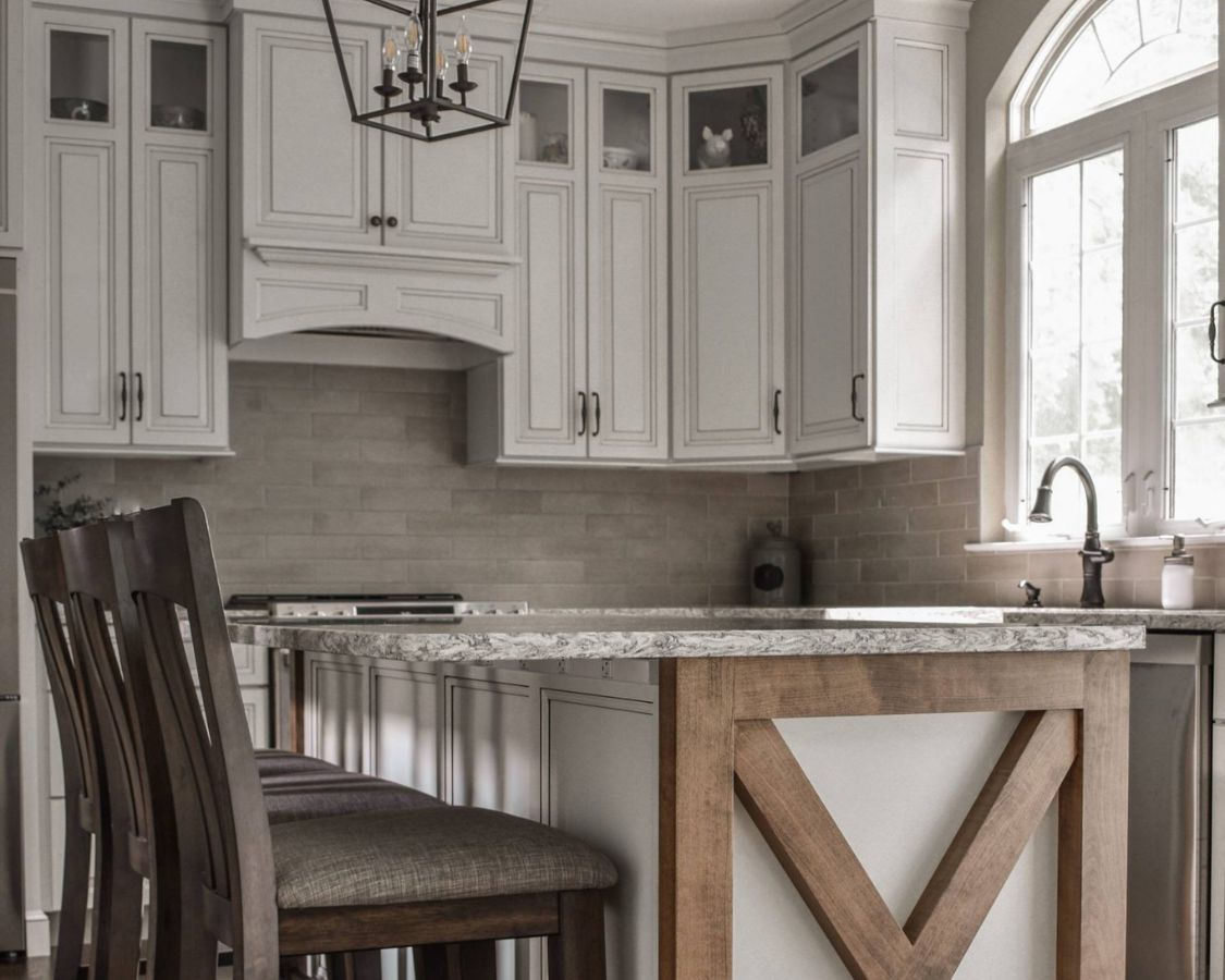 modern farmhouse kitchen color scheme and palette 