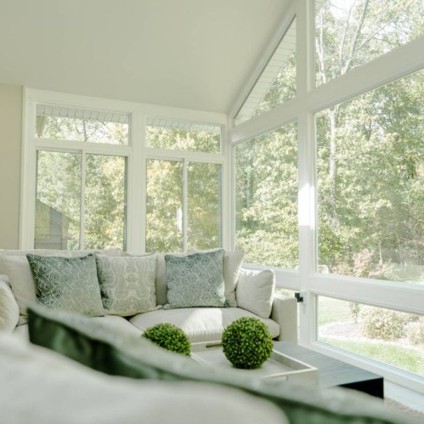 Light and airy 3 season room ideas