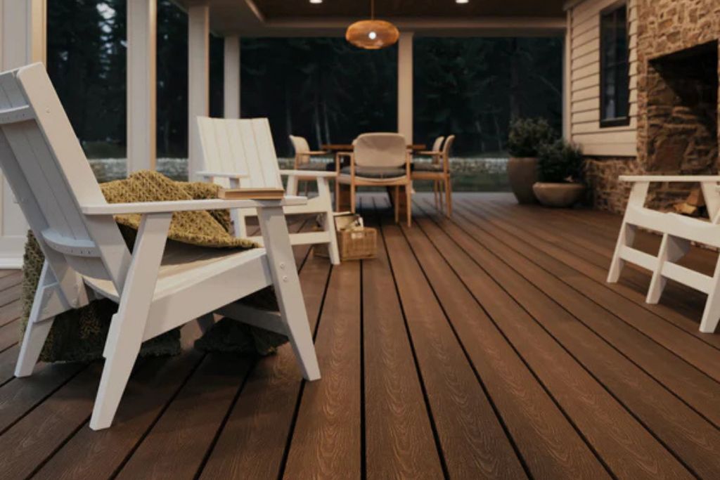 Natural-Looking Composite Deck Colors 