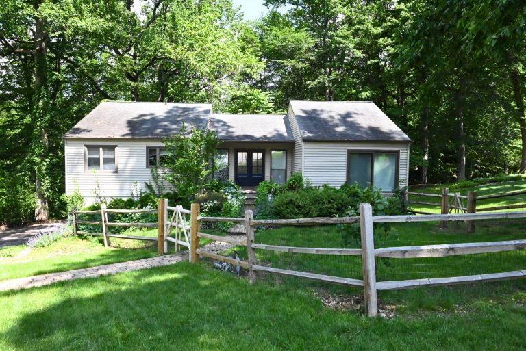 bccb2f34-e95c-43e6-8c19-7804064b4f81