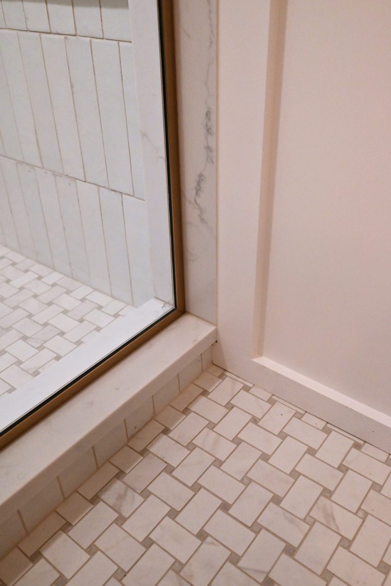 151a18ce-b2f4-4083-a64e-46b64dd381f3