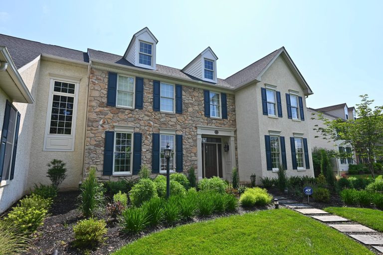 c9726c76-8a63-43cd-a07d-f71a17d61d5a