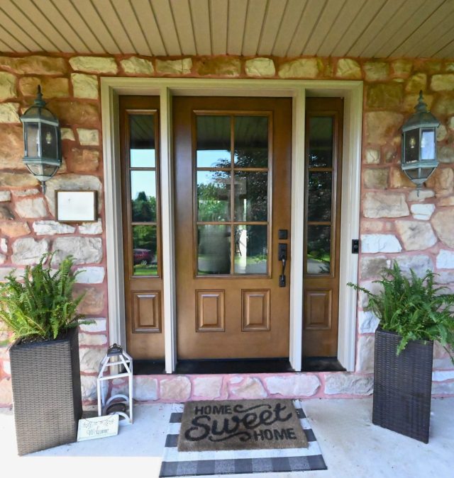 Field Lane – Front Entry Door